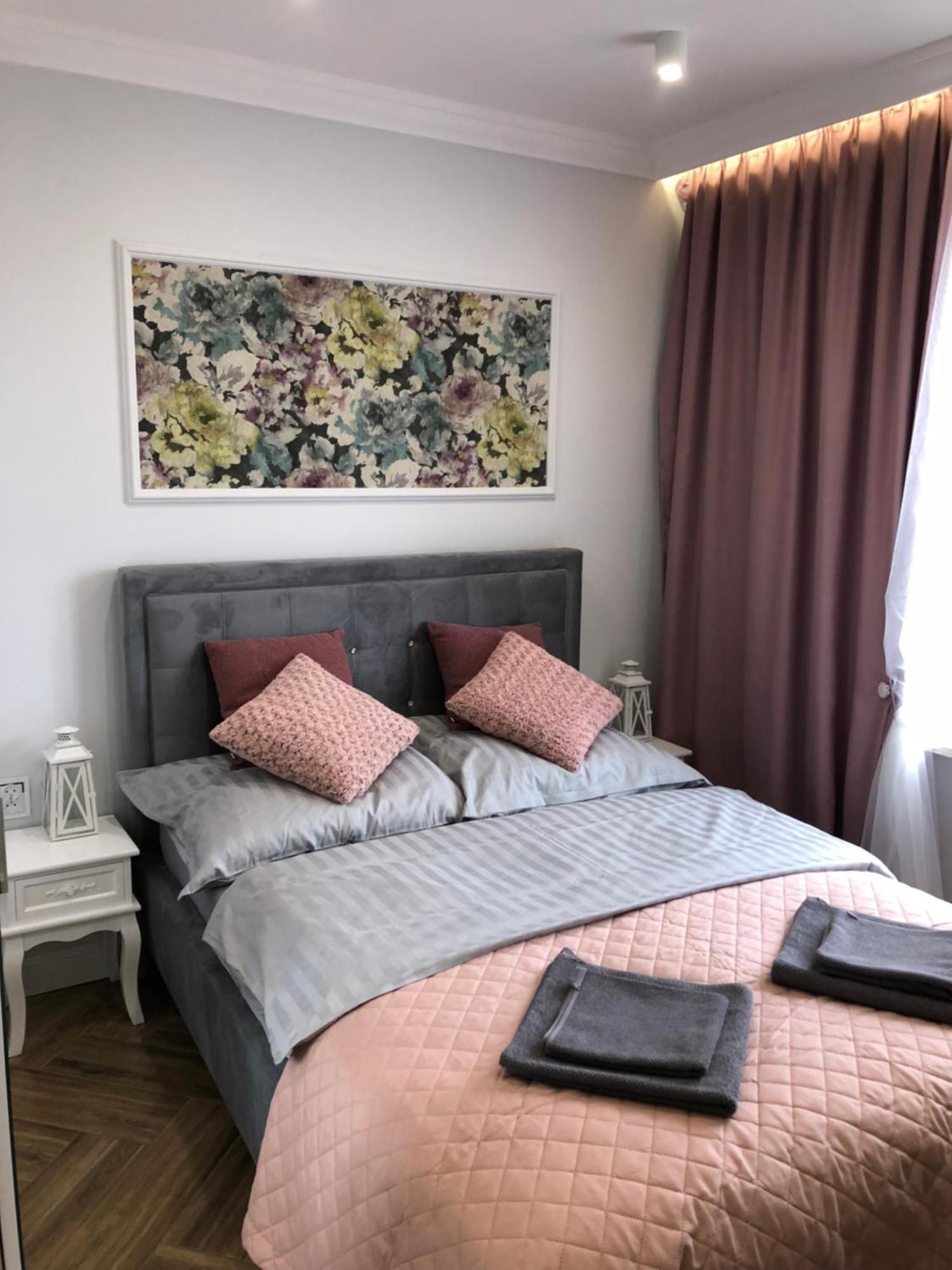 Family & Business Sauna Apartments Paderewskiego Sienkiewicza No2 Centrum Downtown - 2 Bedroom With Private Sauna, Bath With Hydromassage, Parking Kielce Exteriér fotografie
